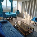 Bleu D'arques Lumineux Et Calme דירה דייפ